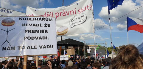 23. 6. 2019 Praha Letná "1" - bezvadná demonstrace více jak 250 tisíc uvědomělých občanů!